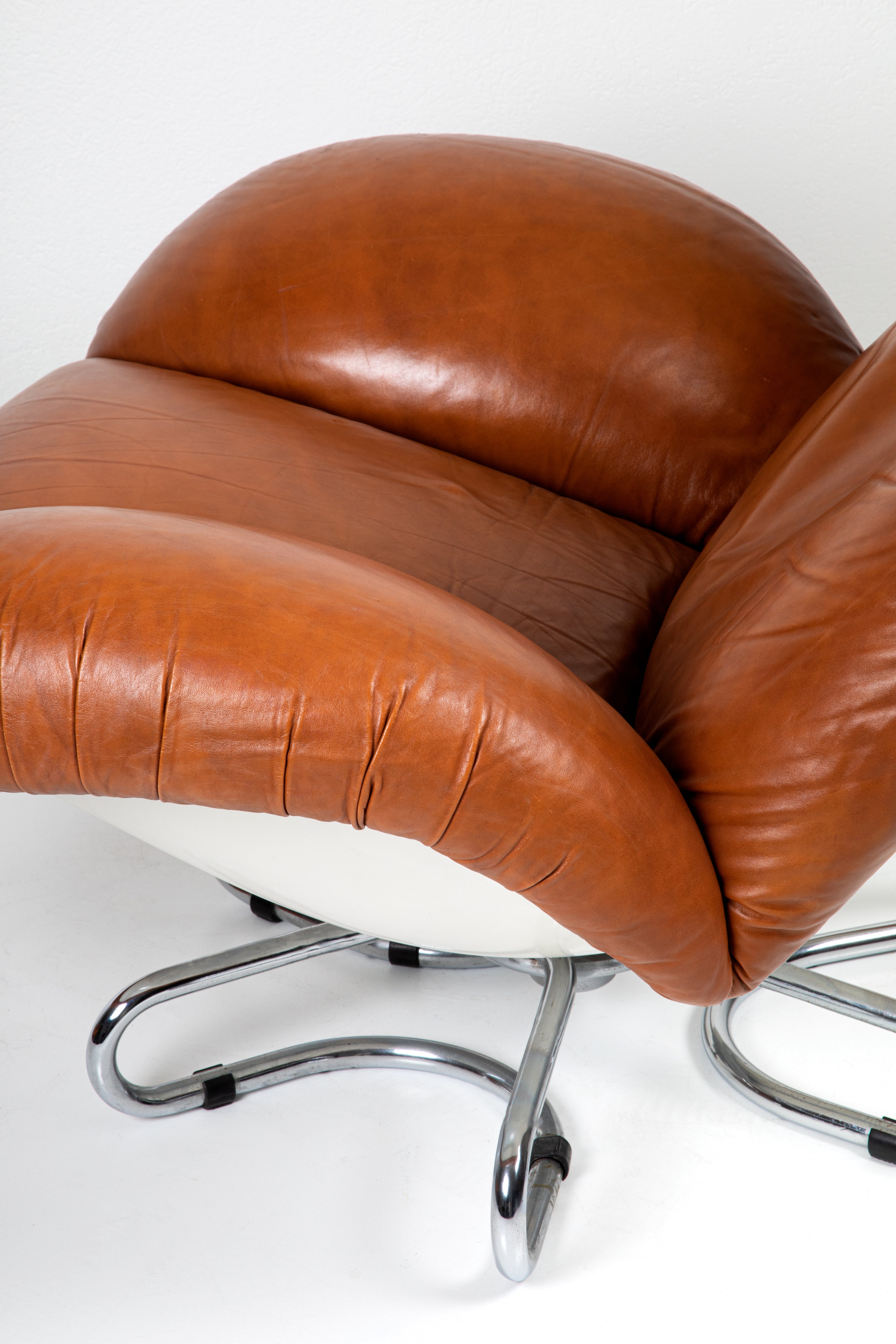 Pair of Leather Armchairs by Bruno Gecchelin for Busnelli, 1961