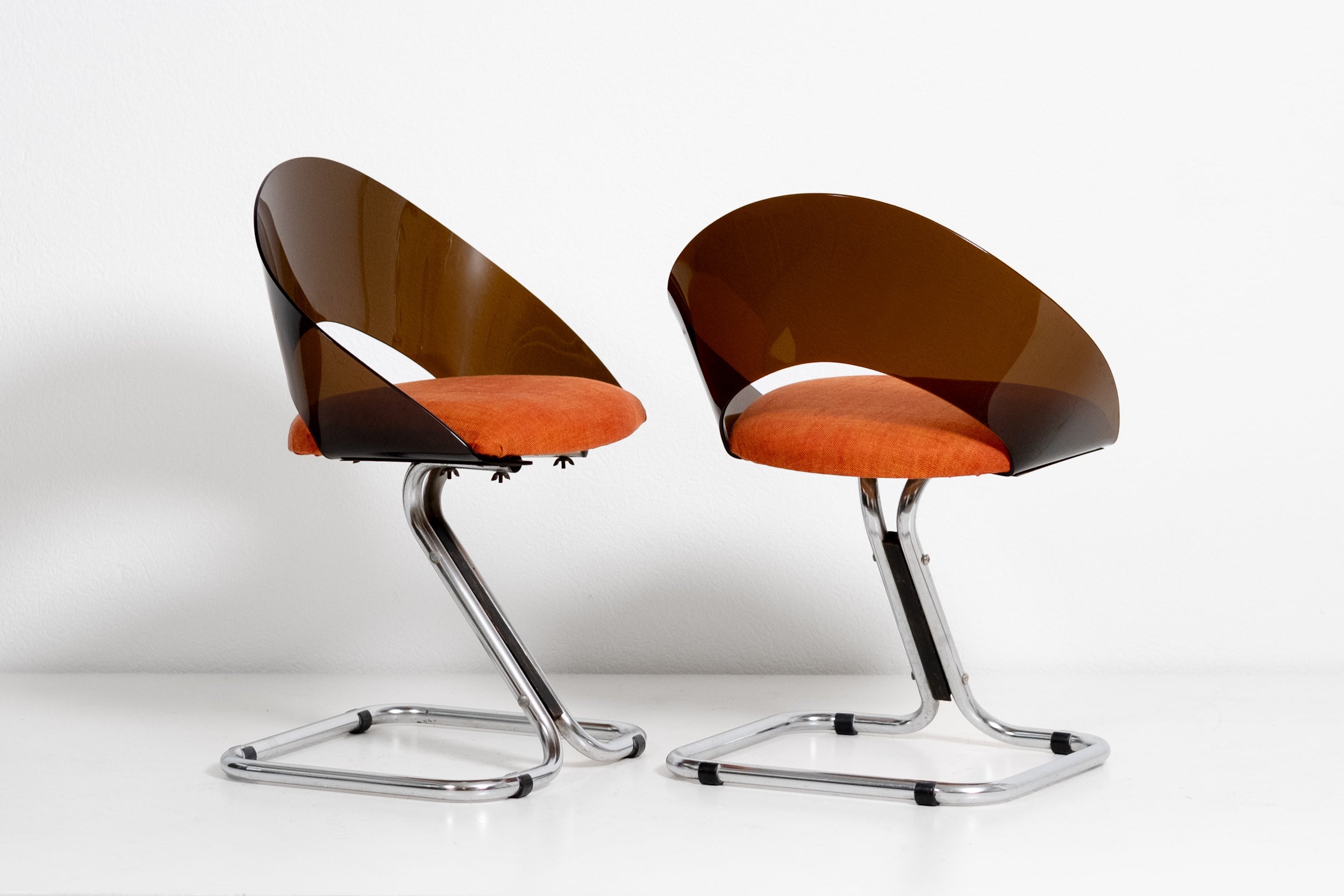 Chairs Space Age (4)