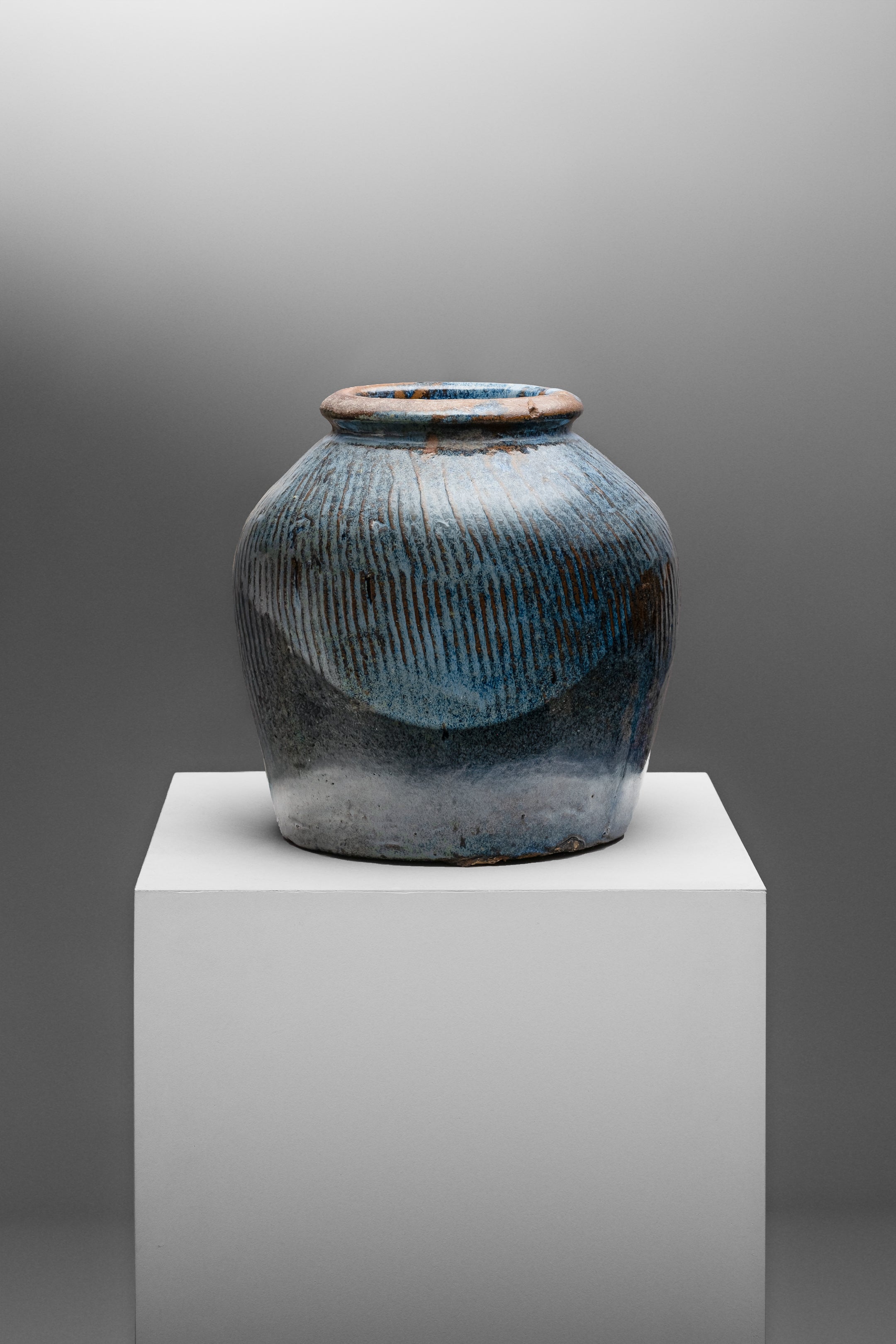 Blue Vintage Decorative Ceramic Pot (1)