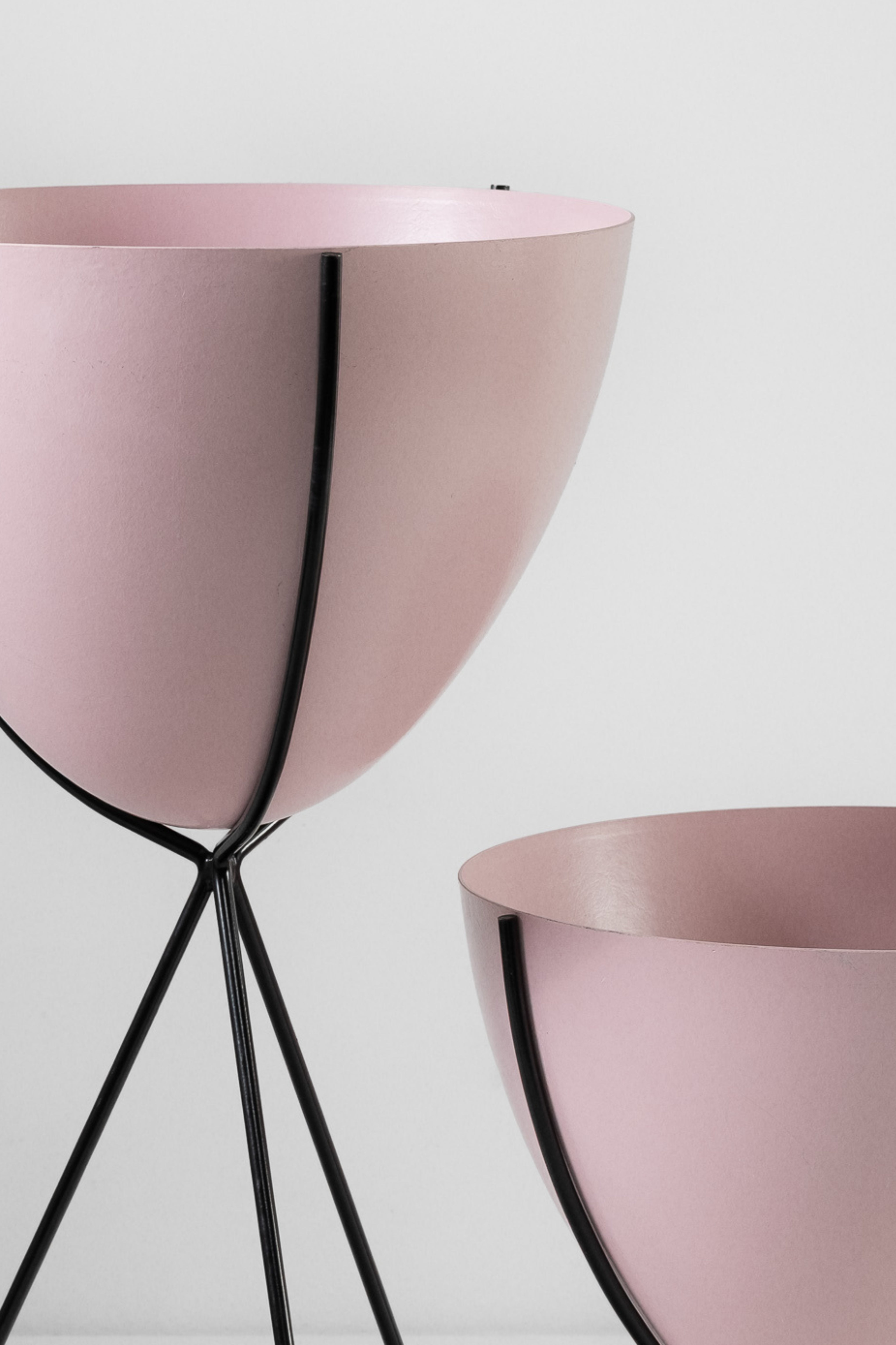 Bullet planters