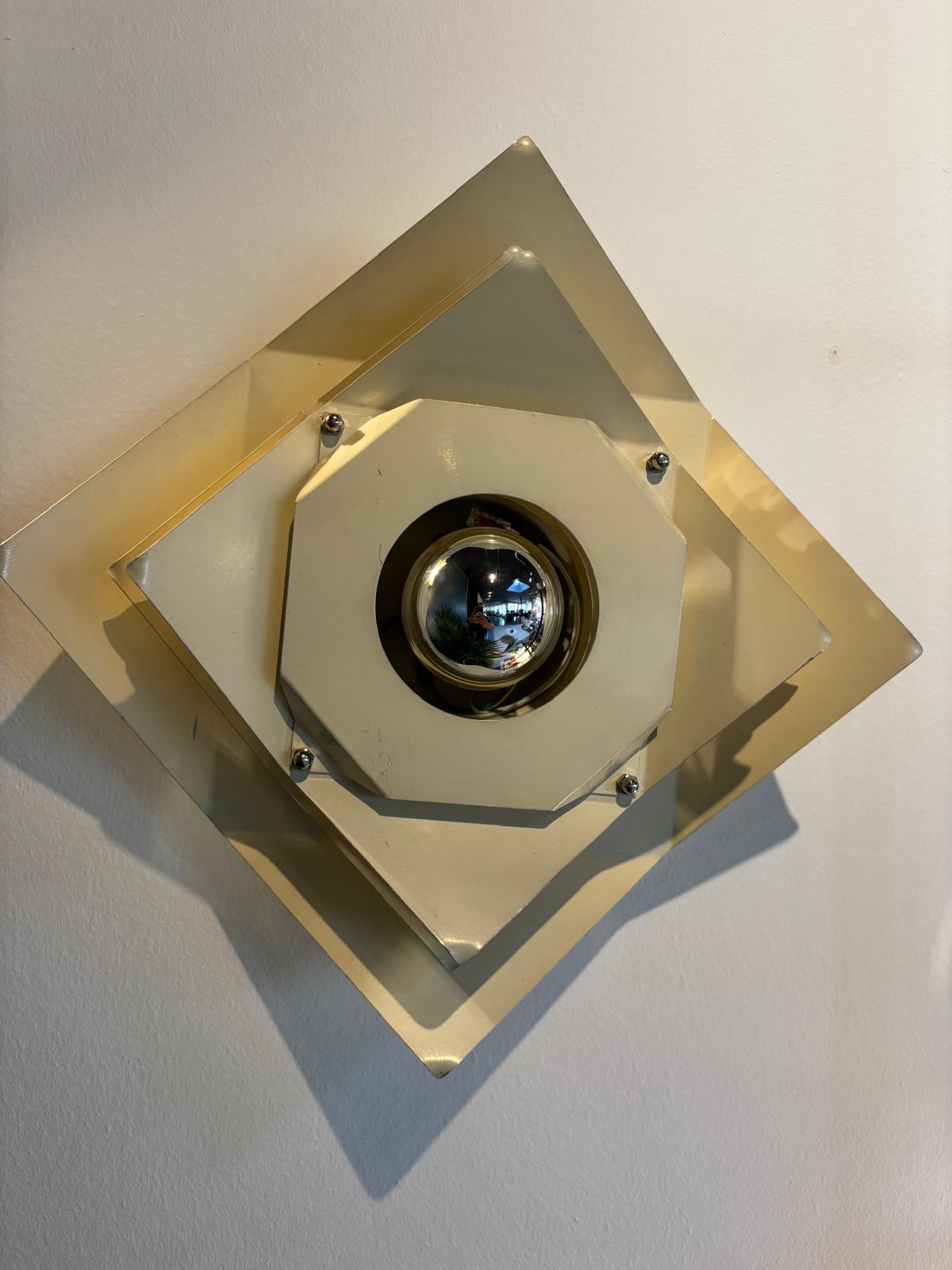 Pair of wall sconces
