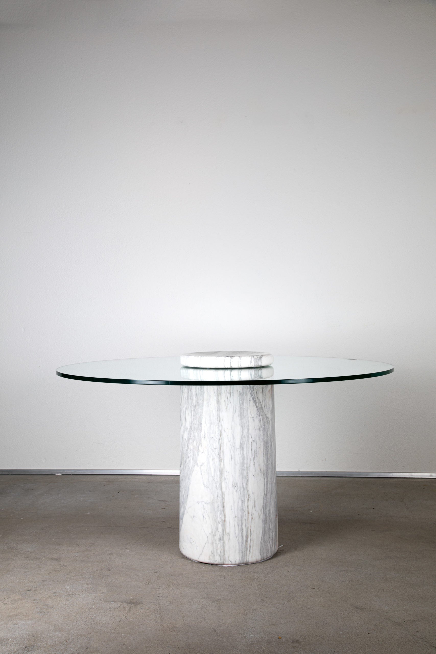 Angelo Mangiarotti Round Marble Table