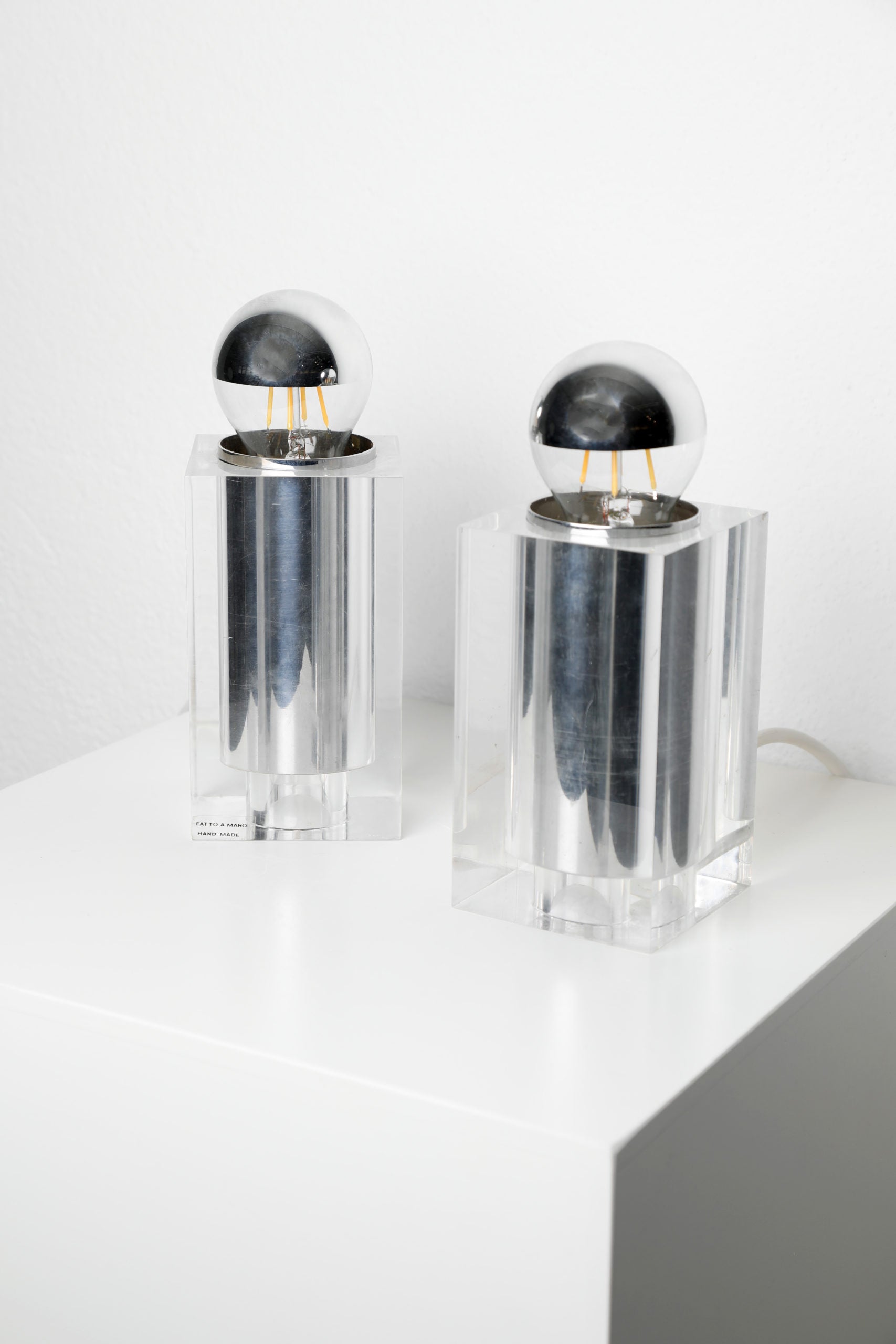 Beautiful Plexiglass Table Lamps