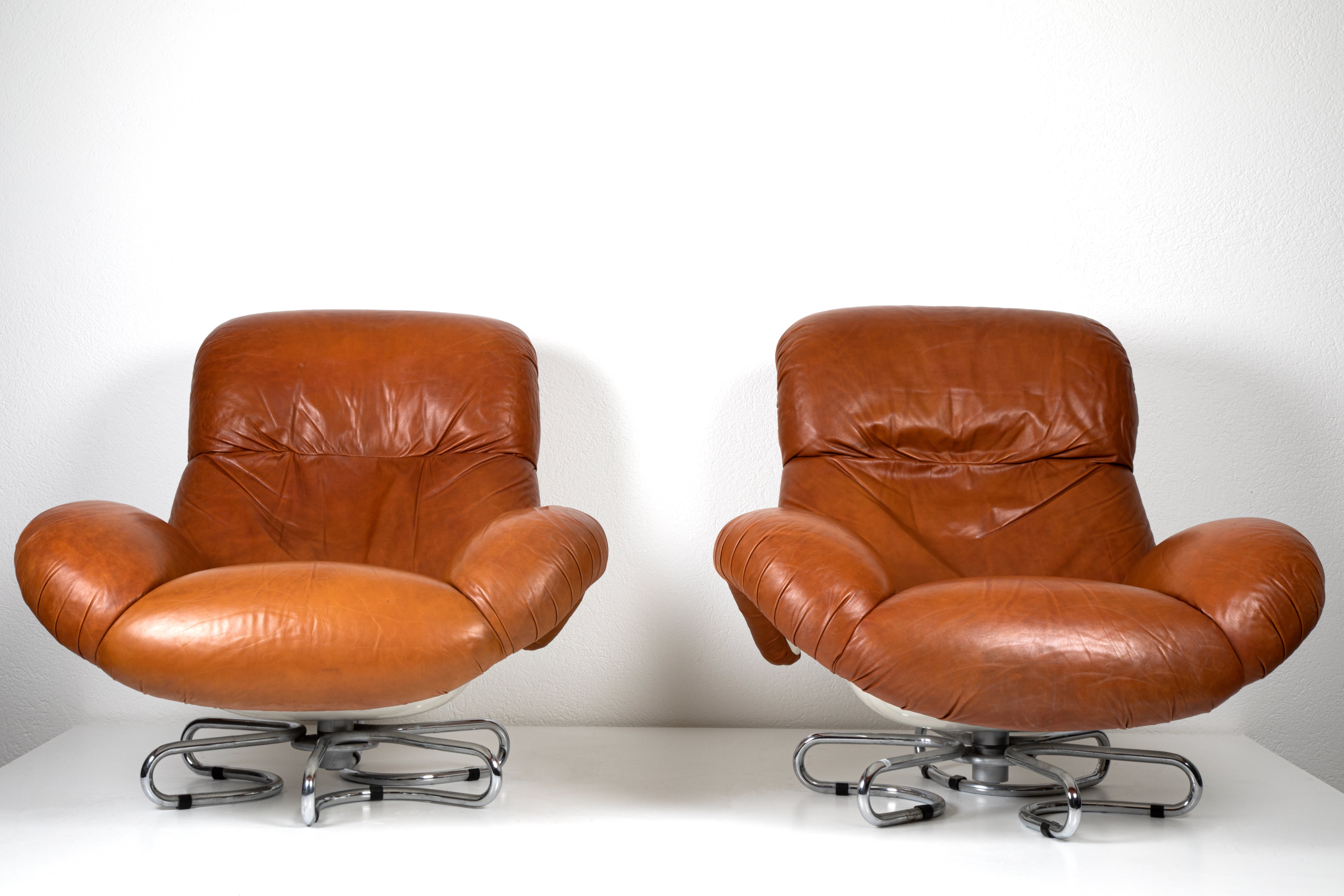 Pair of Leather Armchairs by Bruno Gecchelin for Busnelli, 1961