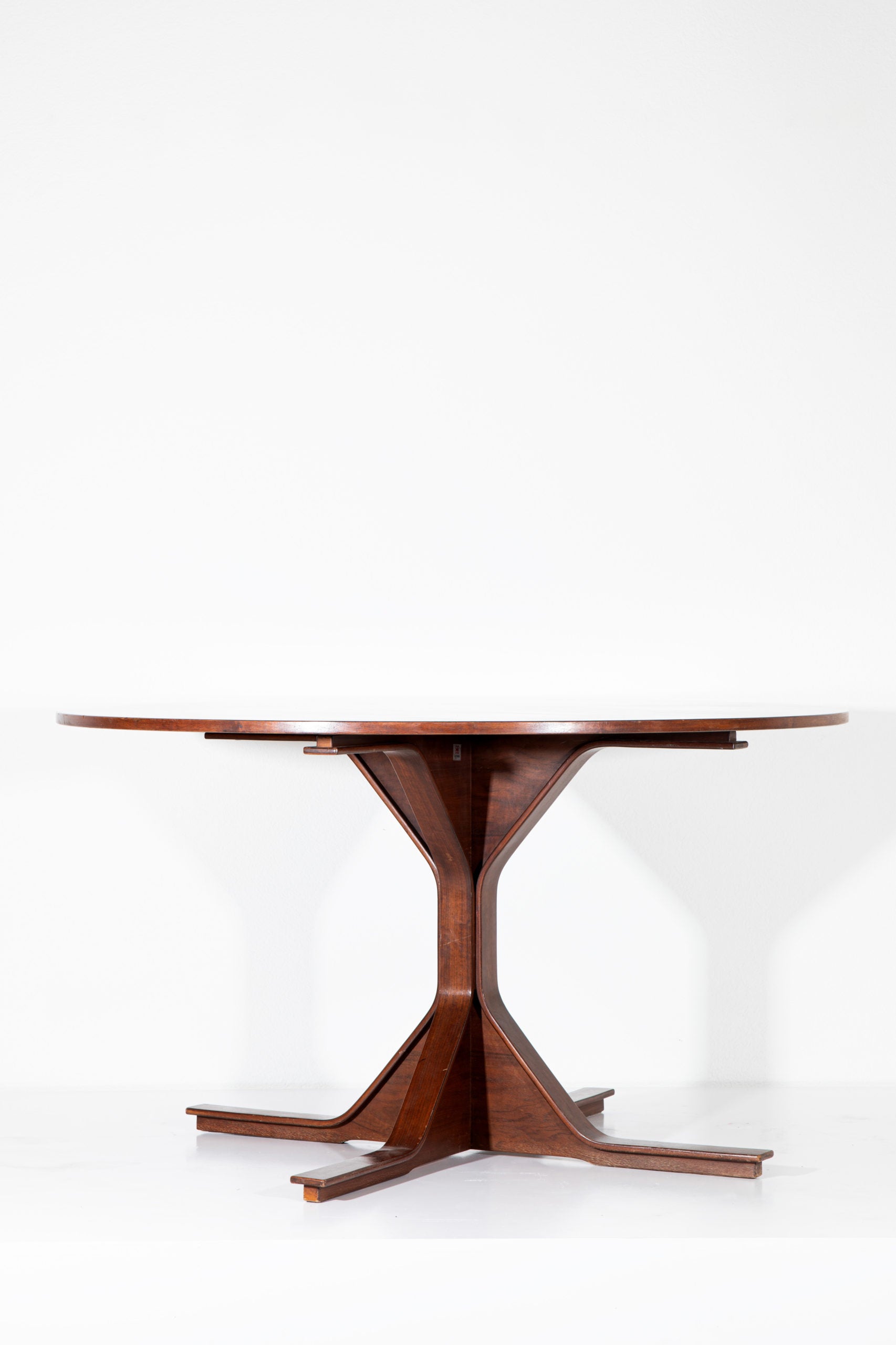 Gianfranco Frattini 522 Table for Bernini