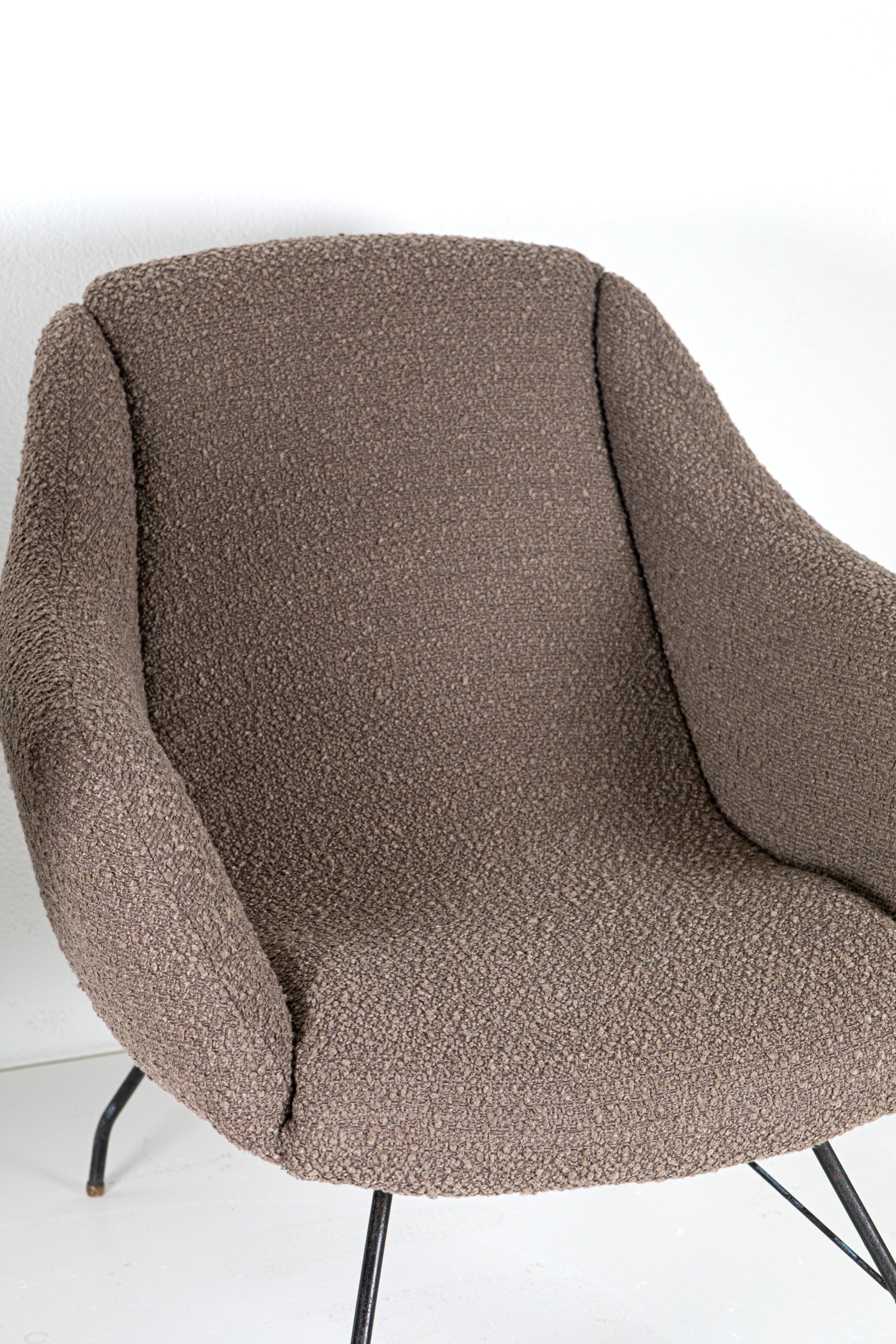 Pair of “Shell” Armchairs by Carlo Hauner and Martin Eisler