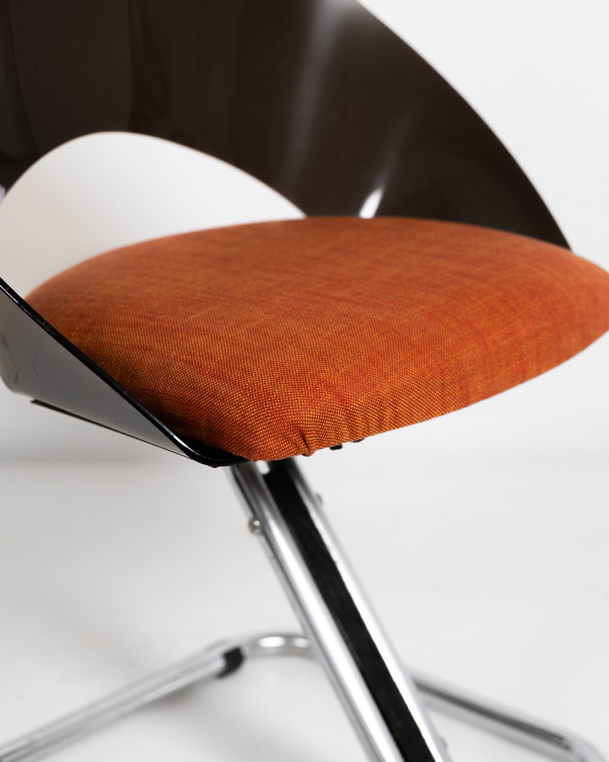Chairs Space Age (4)