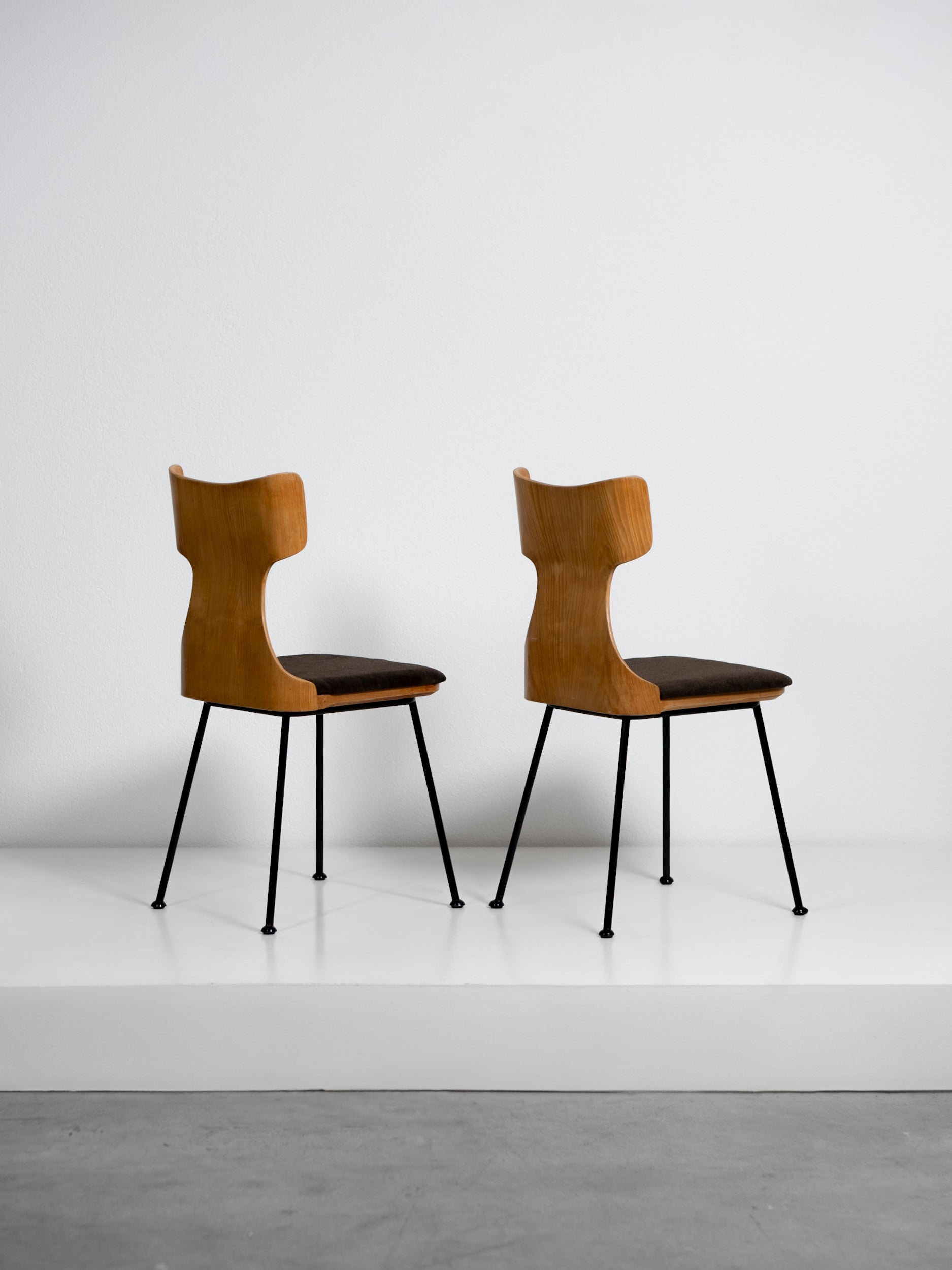Swedish Chairs (6)