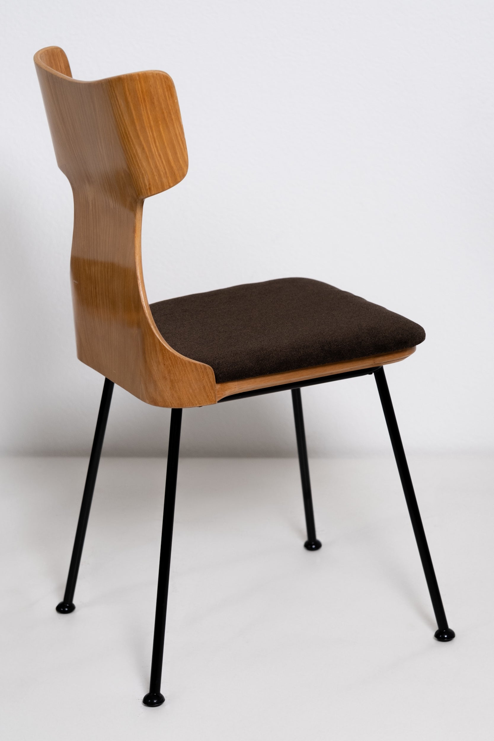 Swedish Chairs (6)