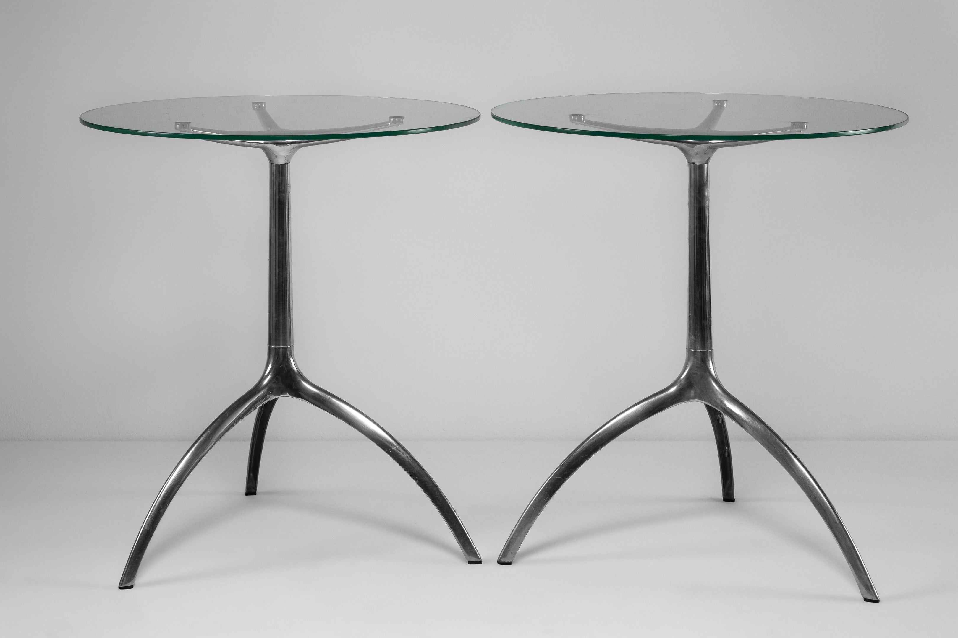 Pair of round coffee tables