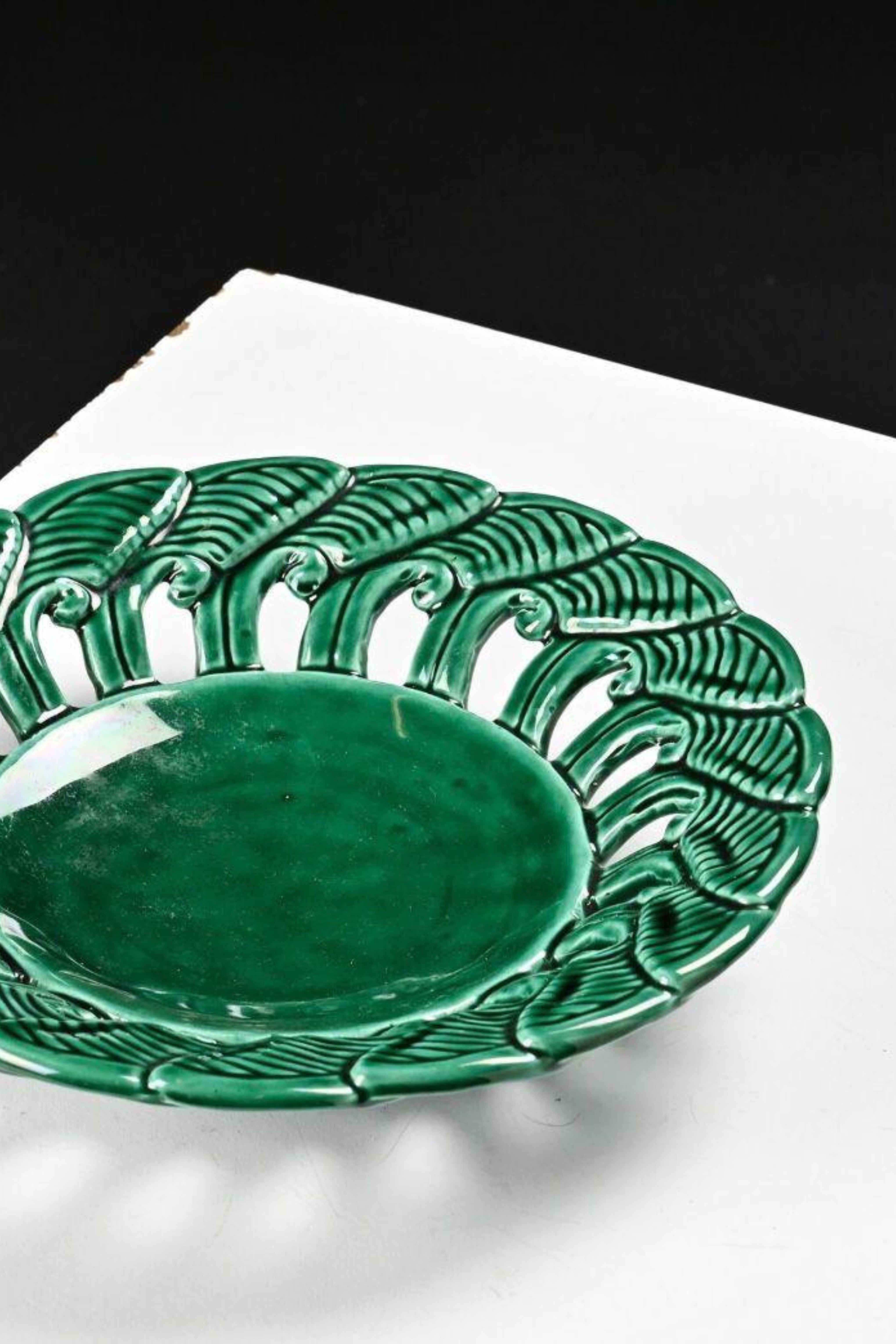 Large Decorative Fruit Bowl (1)
