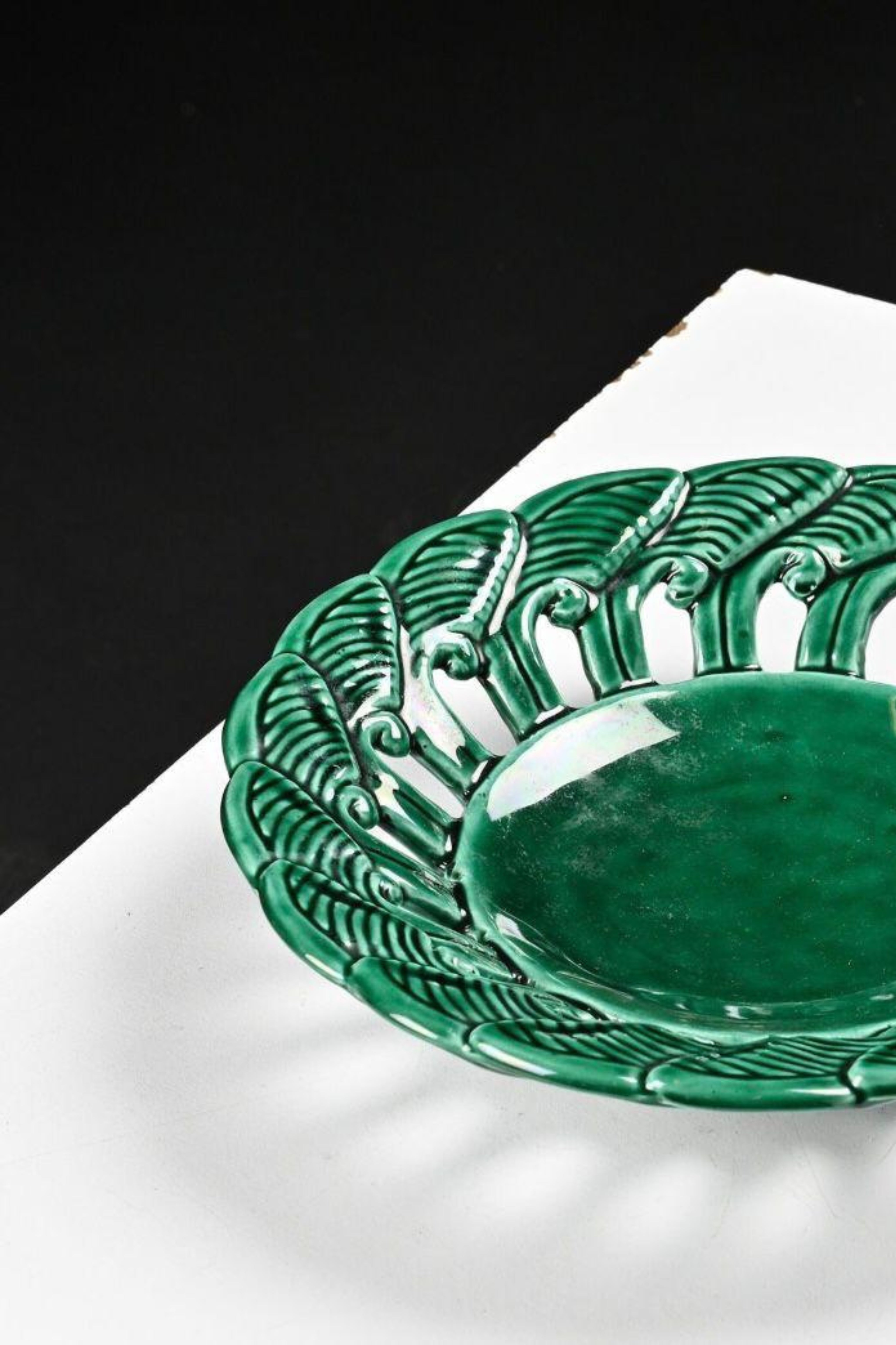 Large Decorative Fruit Bowl (1)