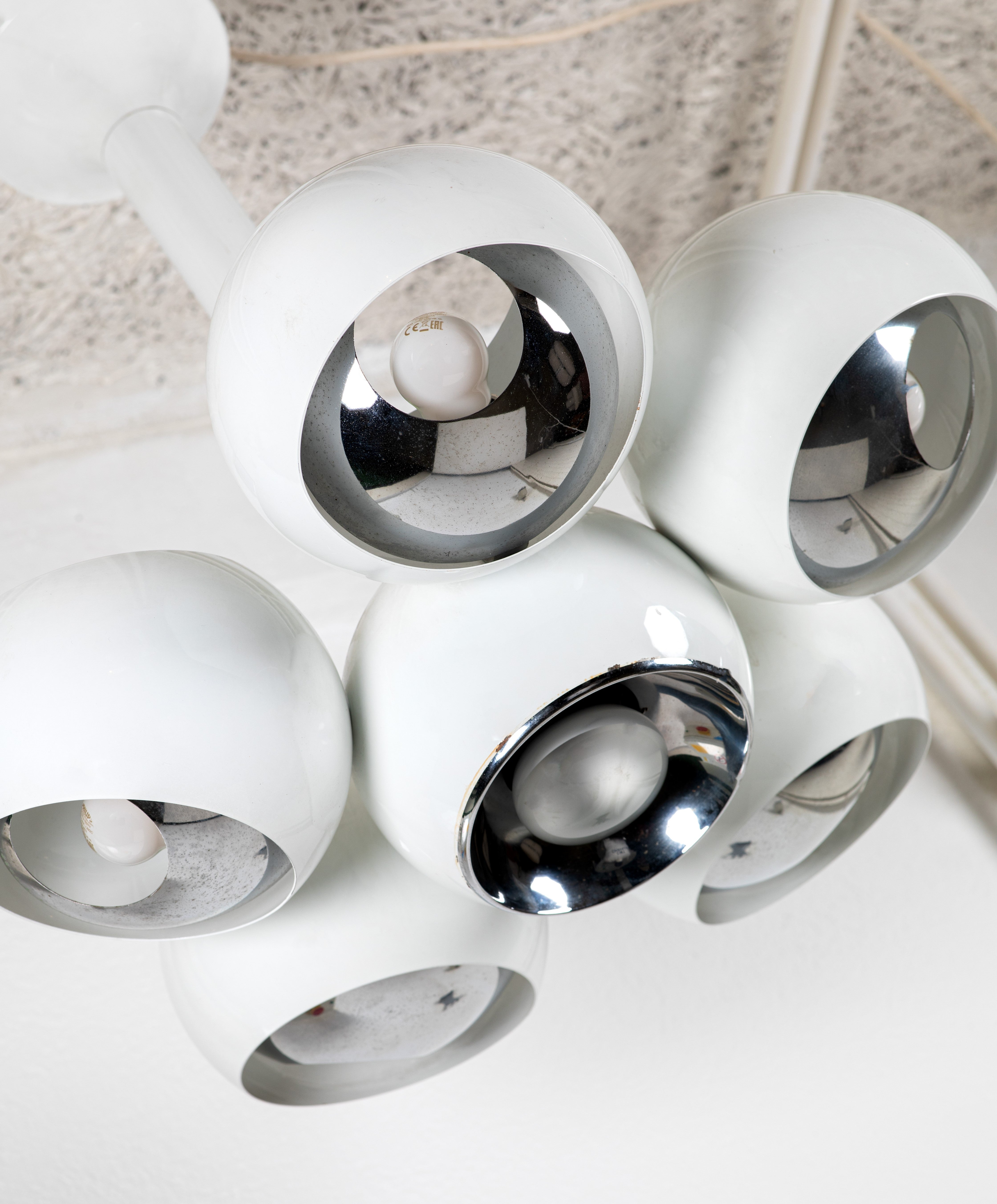 Ceiling White Bulbs Pendant Lamp "Esperia"