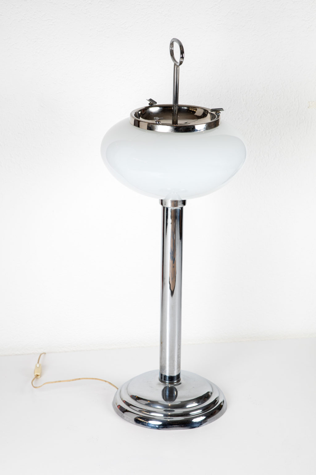 1960s White Ashtray Lamp