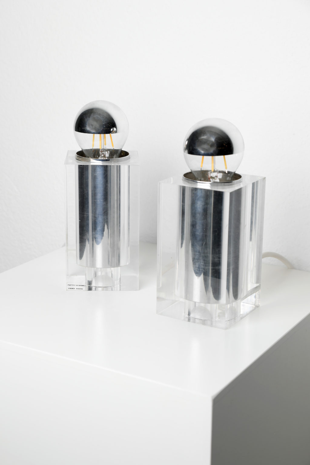 Beautiful Plexiglass Table Lamps