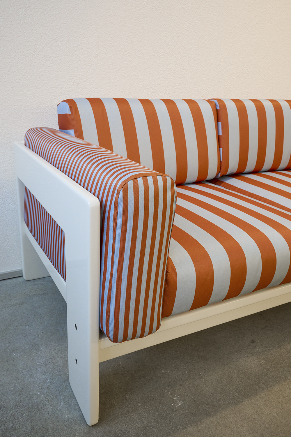 Afra et Tobia Scarpa Sofa and pair of Armchairs